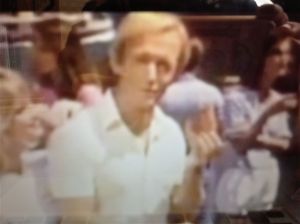 Paul Hogan with a shrimp in an Australian promotional ad shown in the US. from: http://www.youtube.com/watch?v=Xn_CPrCS8gs