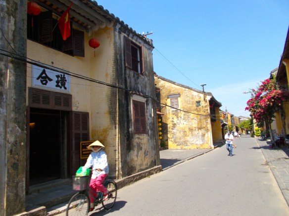 The quiet streets of Hoi An.